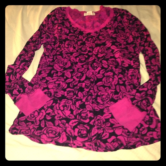 LAST CHANCE LIKE NEW Black and Pink Rose Thermal