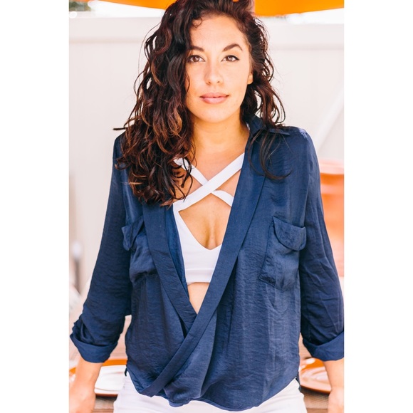 Tops - Classy Twist Top