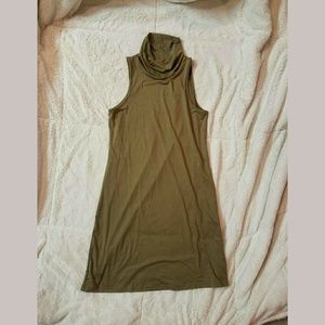 Turtleneck Sleeveless Dress
