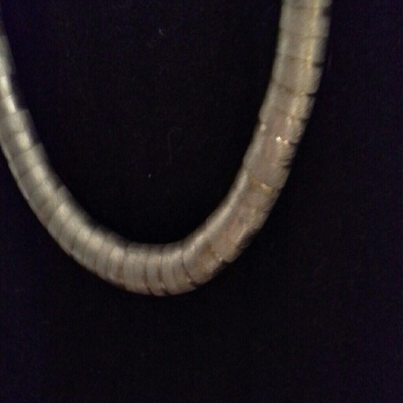 Silver necklace - Picture 2 of 2