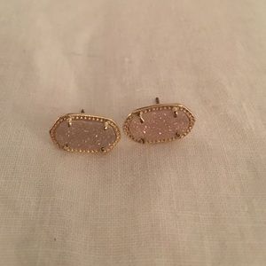 Kendra Scott Ellie gold stud earrings