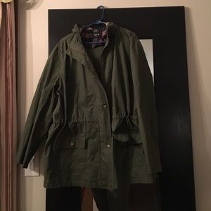 Army green, 2XL, light-weight, hooded jacket.