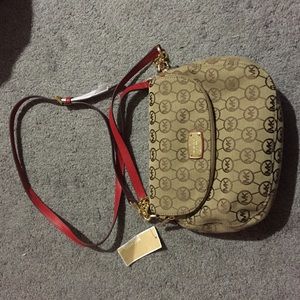 Michael Kors Crossbody