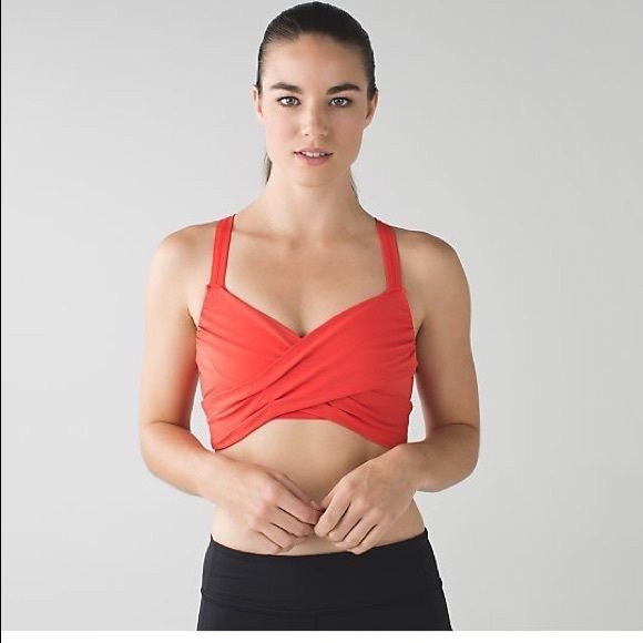 NWT Lululemon Wrap It Up Bra