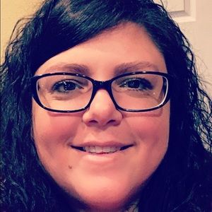 Meet your Posher, Janine