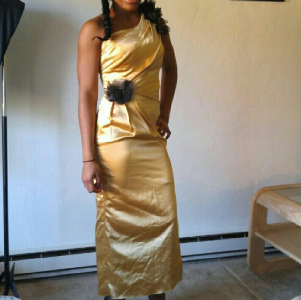 Adorable JJ's House Bridesmaid/ Evening Dress