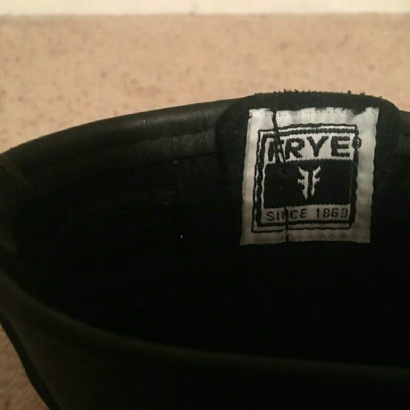 Frye engineer 8r boots