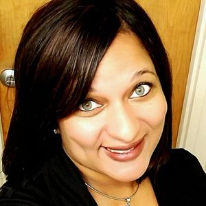 Meet your Posher, Christie