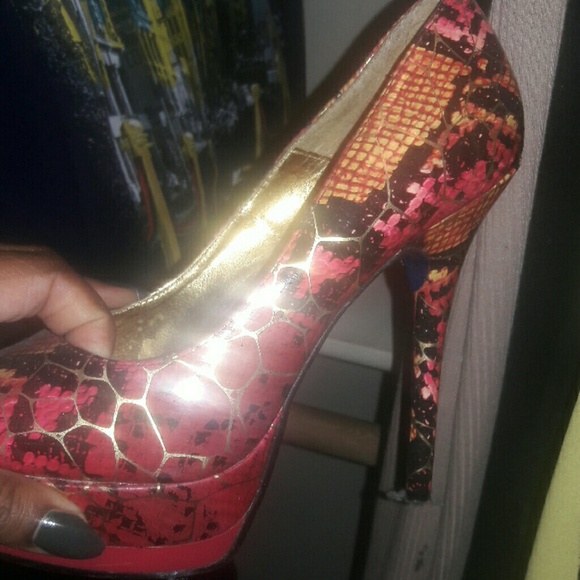 Black pink gold pumps - Picture 2 of 2