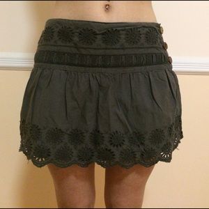 American Eagle gray skirt