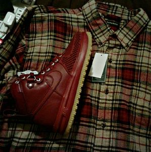 Meet your Posher, Levi