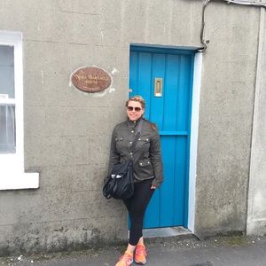 Meet your Posher, Tonja