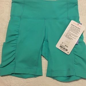 Lululemon Speed Track Short NWT