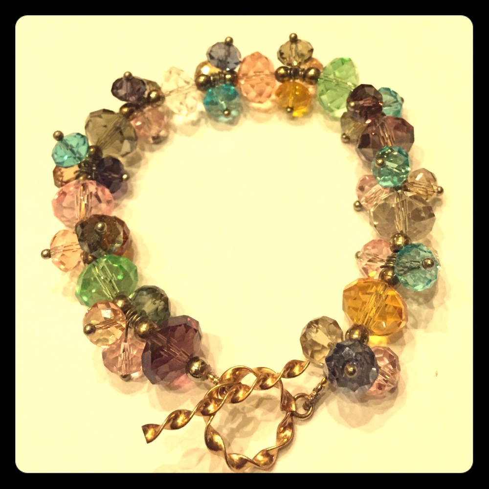 Lovely multicolor handmade crystal beaded bracelet