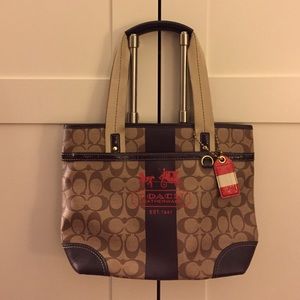 Coach small shoulder bag