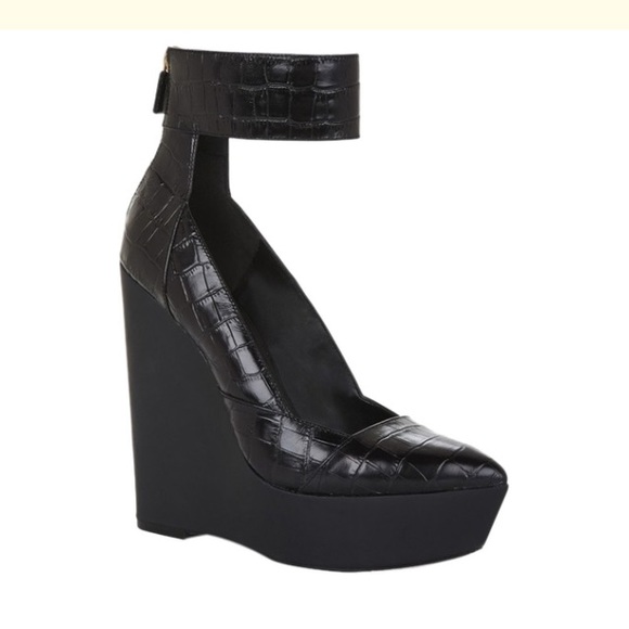 *sold*BCBGMaxazria ArcadeCuff-ankle Wedge Platform