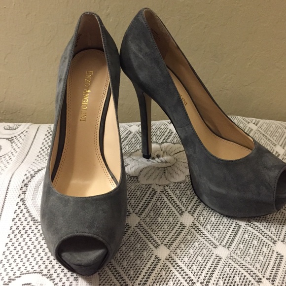 Enzo Angiolini Grey Leather Peep-toe Heels