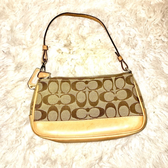 Coach shoulder bag