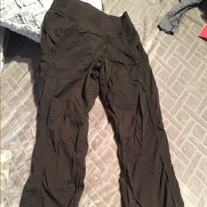 Lululemon fatigue quickstep sz 6 EUC