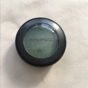 MAC eyeshadow in Humid- used