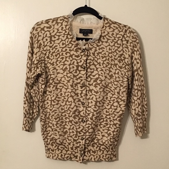 Leopard Print Cardigan with Ruffled Neck Line
