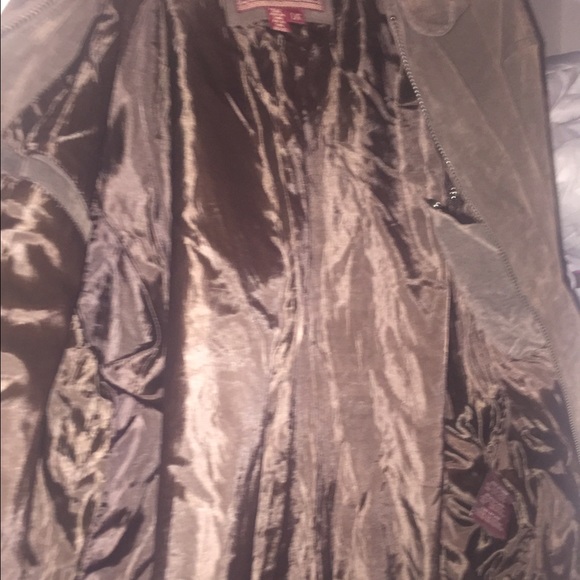 Jacket - Picture 2 of 3