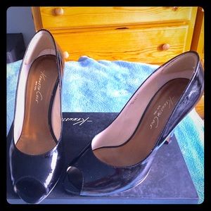 Kenneth Cole - Black Patent leather Peep Toe Pumps
