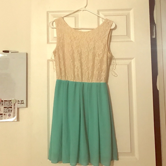 Cure two toned dress