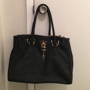Black purse