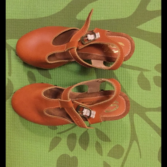 Modcloth clogs🌻 - Picture 3 of 3