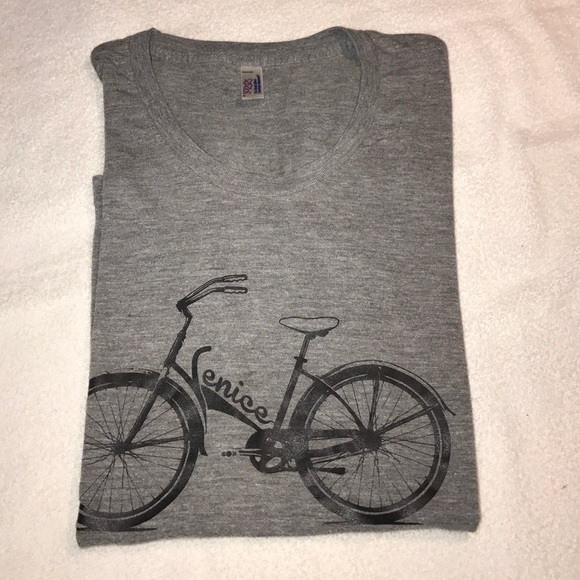 American Apparel Tops - American apparel t shirt