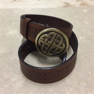 Lee River, Brown Leather Belt w Irish Belt Buckle
