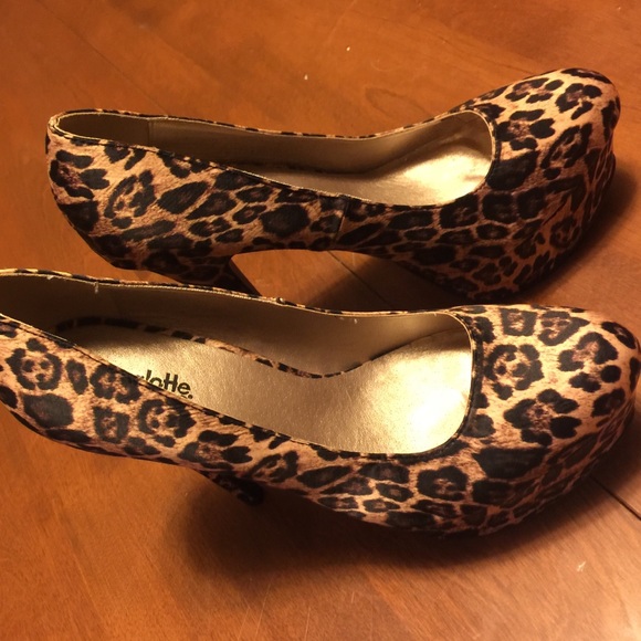 Cheetah print platform heels