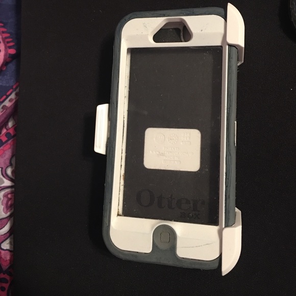 Pink camo RealTree Defender Series OtterBox