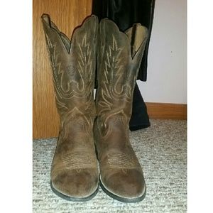 Ariat womens heritage western boots