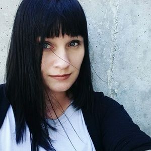 Meet your Posher, Celeste