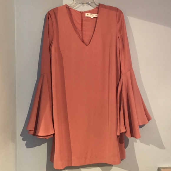 Beautiful pink/blush dress from Keepsake