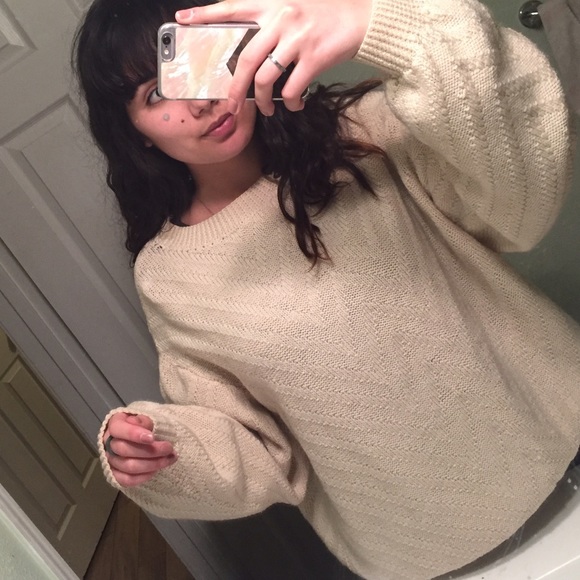 Vintage cream knit sweater