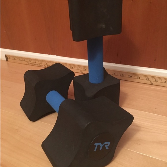 Tyr Foam Water Weights. - Picture 4 of 4