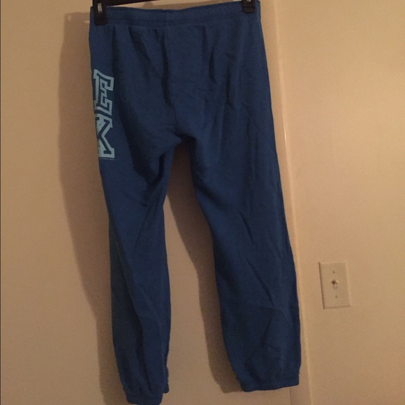 SOLD ❌ VS PINK Sweatpants - Picture 4 of 4