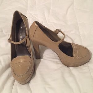 Lauren Conrad nude/tan heels