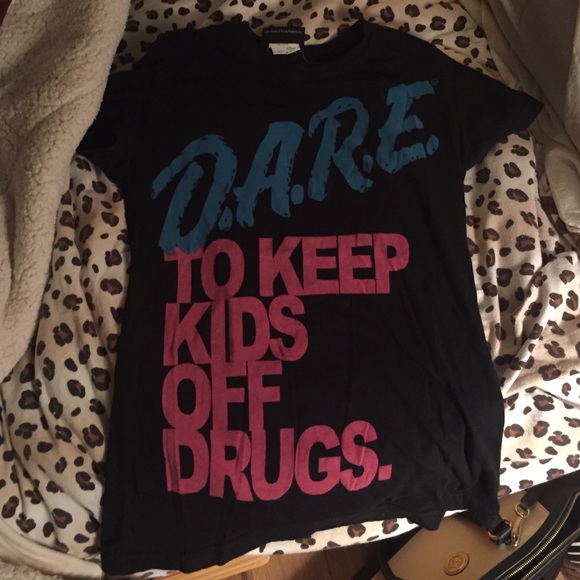 D.A.R.E t shirt !