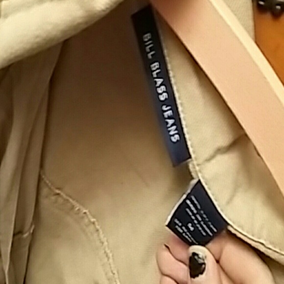 Tan jacket - Picture 2 of 2