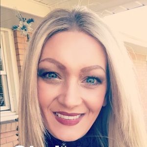 Meet your Posher, Faith