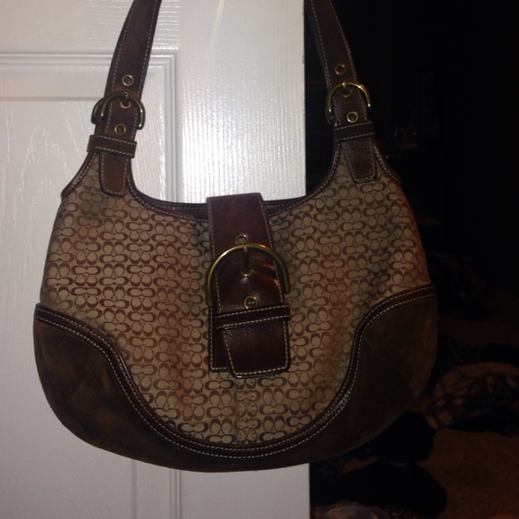 Coach purse - Picture 1 of 2