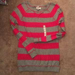 NWT Stripped long sleeved shirt