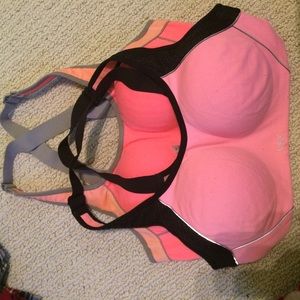 Victoria secret sports bras 34B