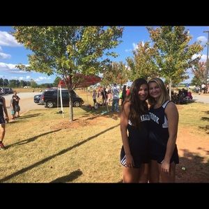 Meet your Posher, Izzy