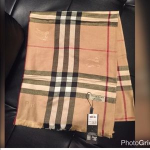 Burberry Scarf-THANKSGIVING AND BLACK FRIDAY SALE