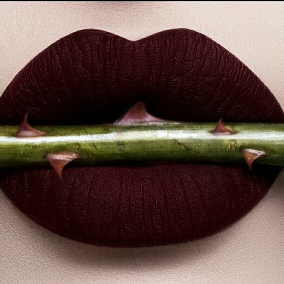 *** SOLD*** Dose of Colors BLACK ROSE - Picture 2 of 2